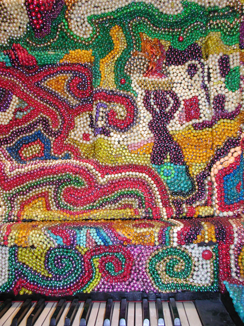 Temptation Piano detail