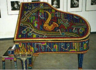 "Grand Piano" 